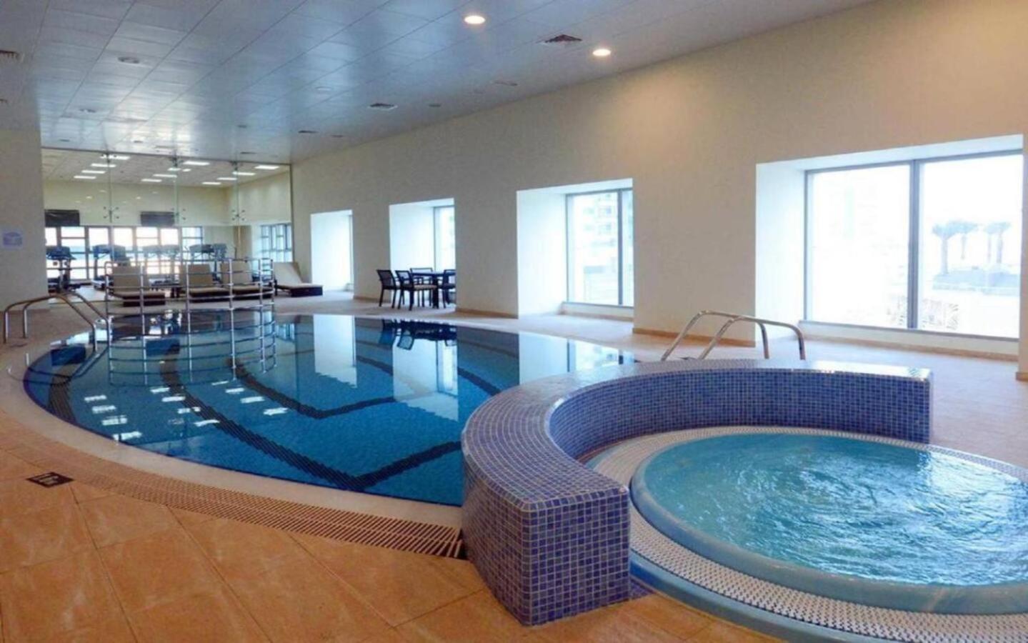 Sea & Palm View Elegant 1 Bedroom Apartment Dubai Exterior foto