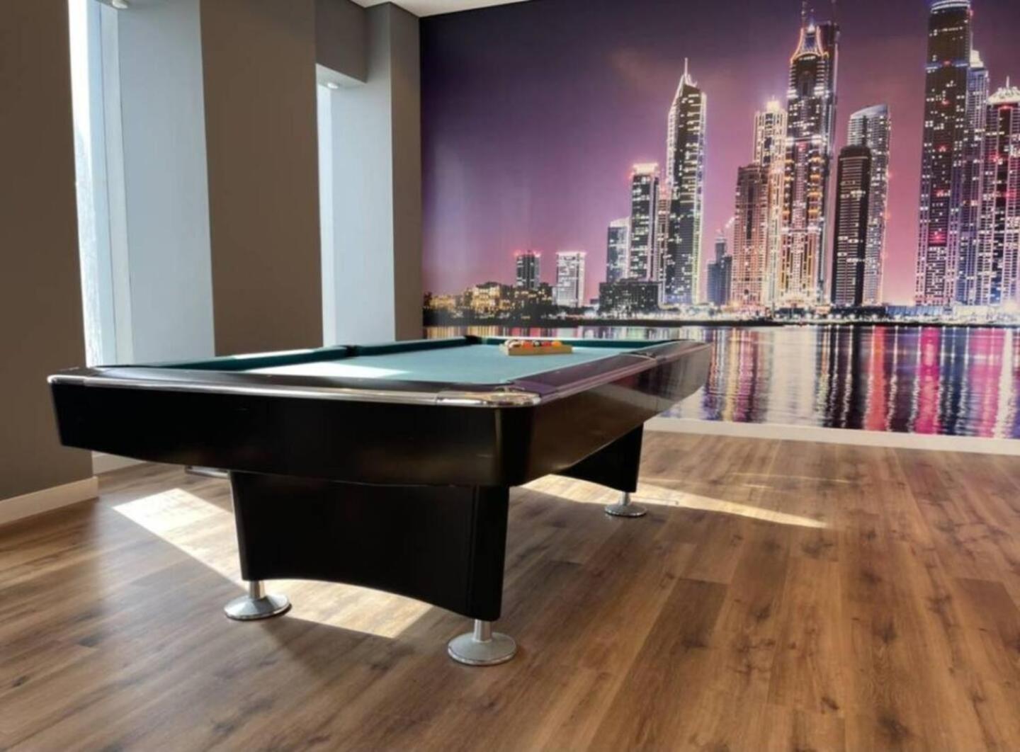 Sea & Palm View Elegant 1 Bedroom Apartment Dubai Exterior foto
