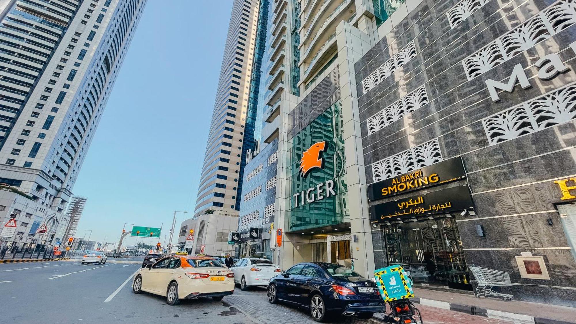Sea & Palm View Elegant 1 Bedroom Apartment Dubai Exterior foto